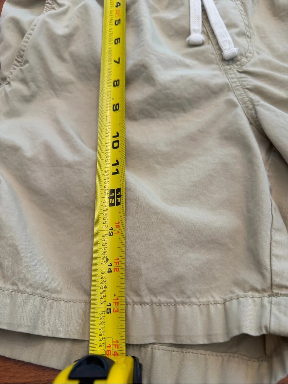 Vintage J.Crew “Sporting Life” Drawstring Shorts in tan color Size Small